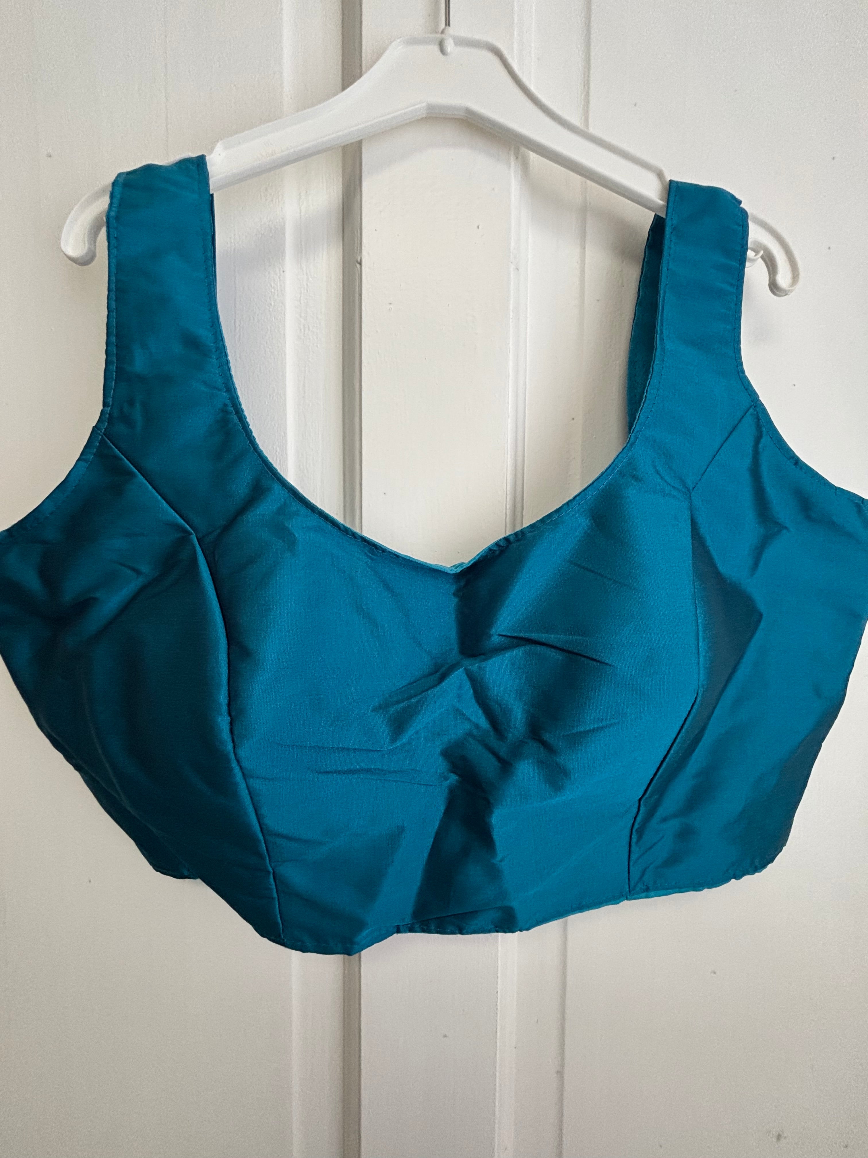 Sleeveless blouse