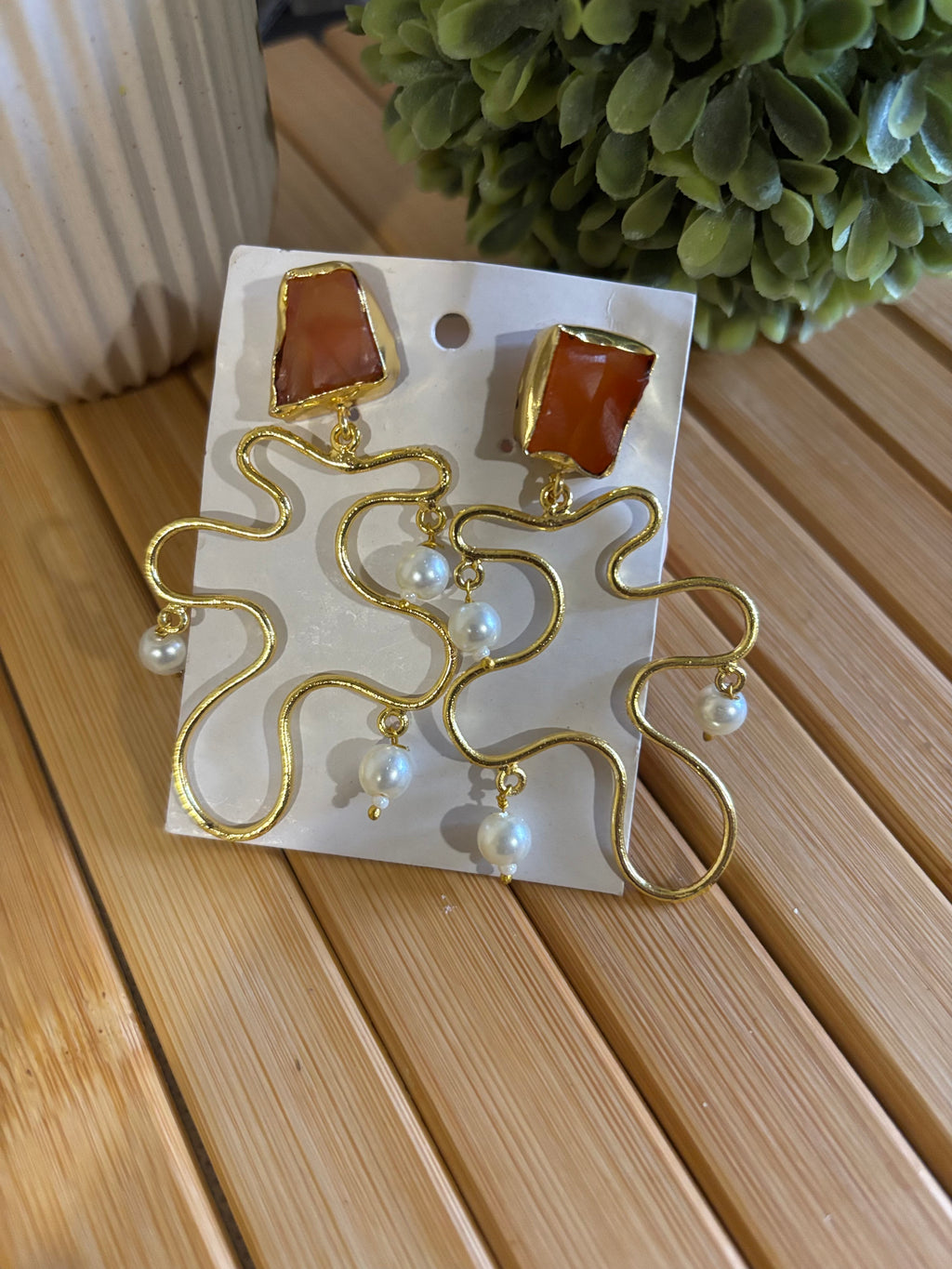 Asymmetric Crystal and Pearl Earring