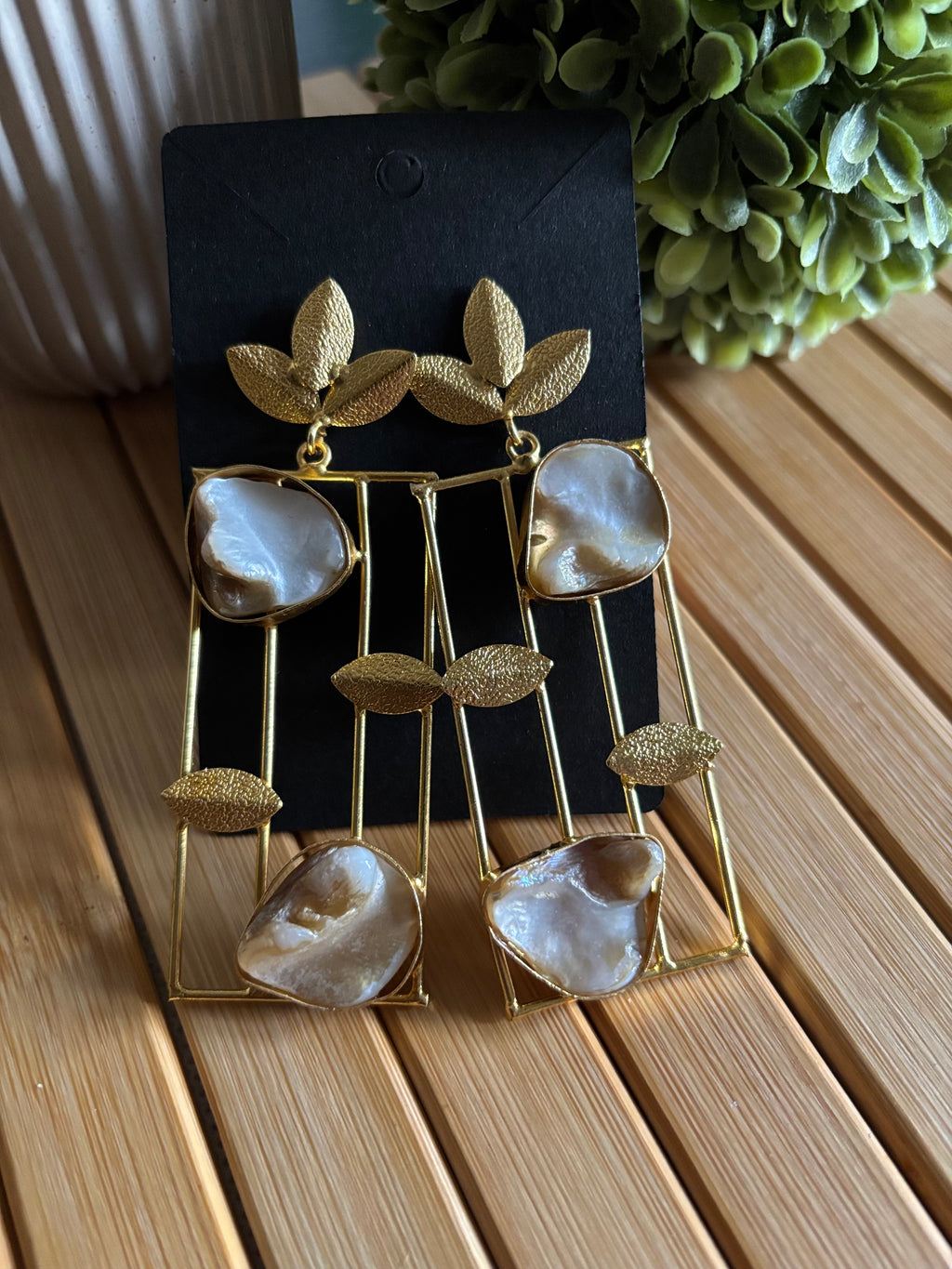 Square window earring