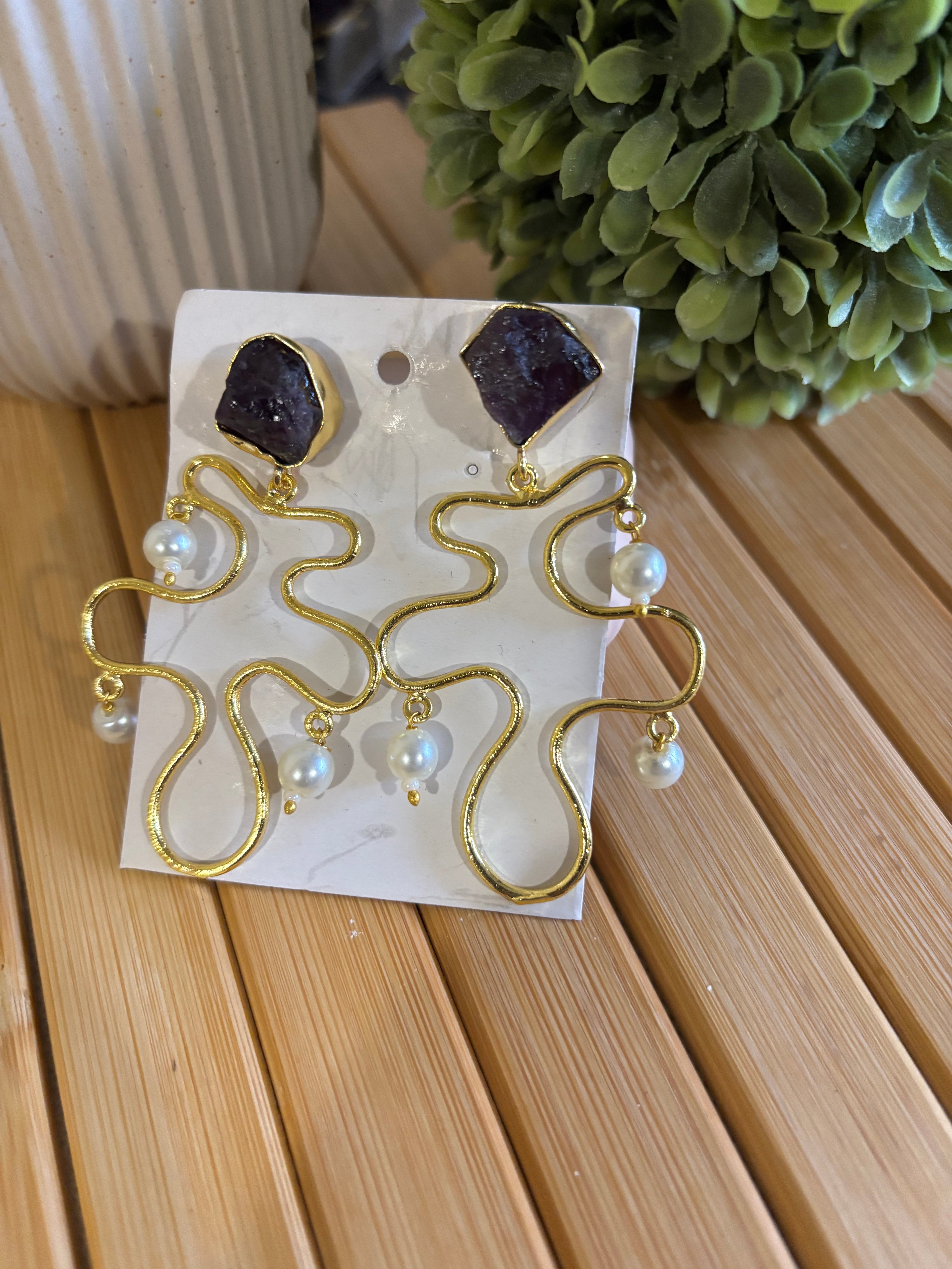 Asymmetric Crystal and Pearl Earring