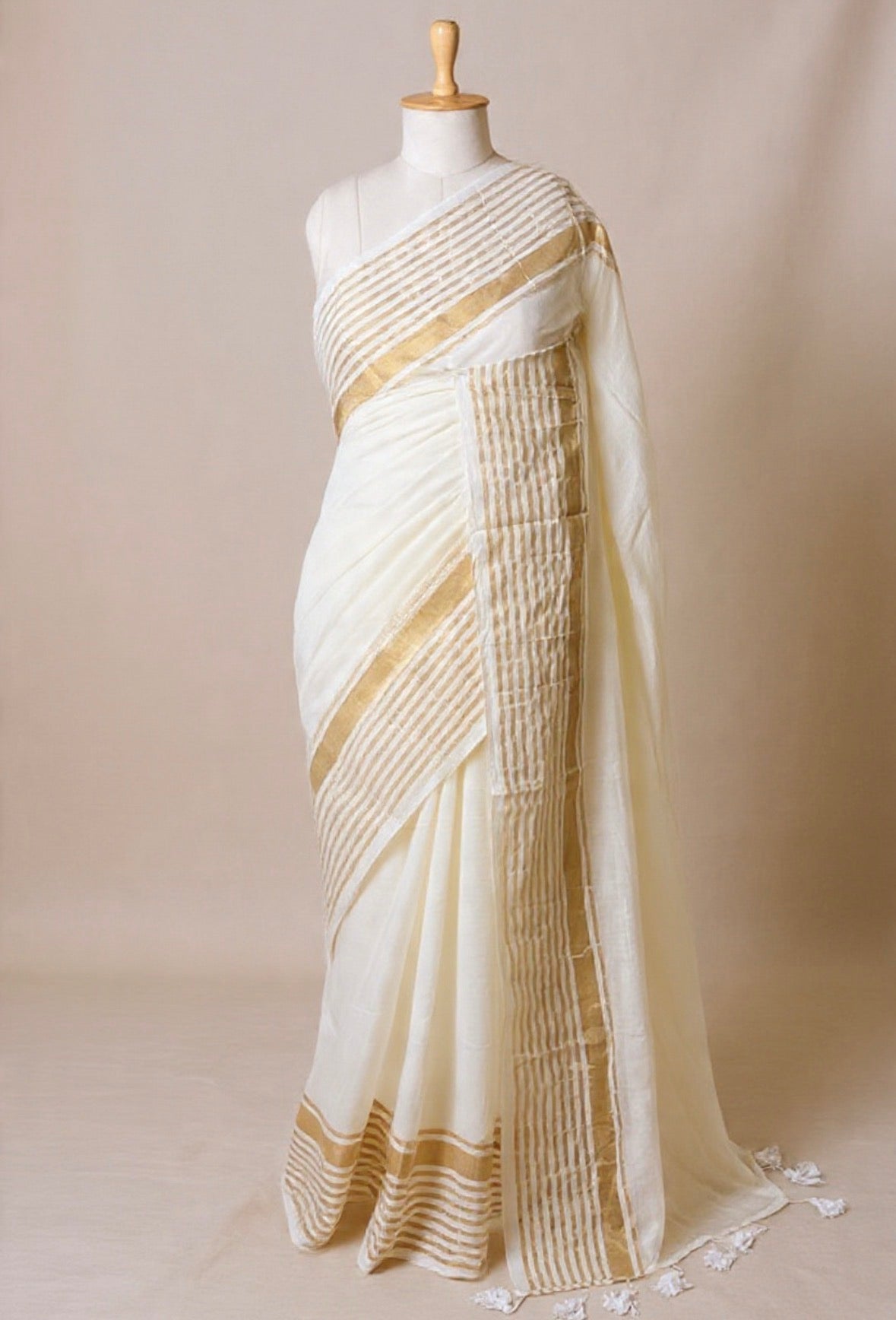 Soft Mul Cotton - Traditional Gold Border