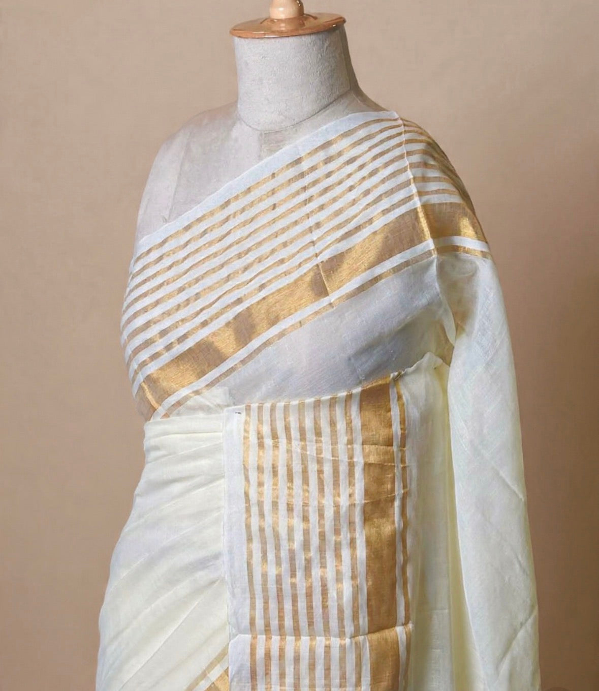 Soft Mul Cotton - Traditional Gold Border